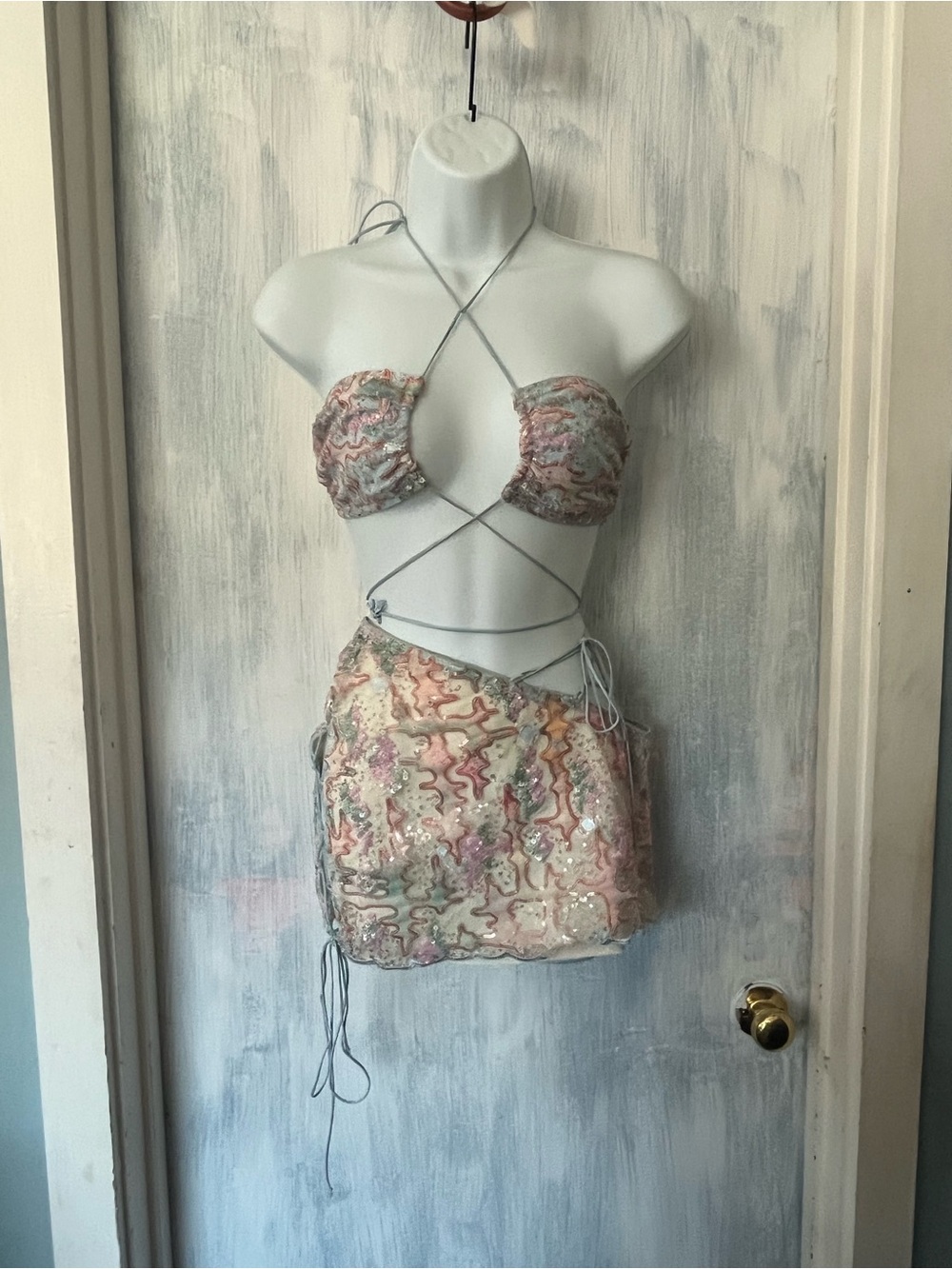 For Love & Lemons ‘Monique’ Sequin Two-Piece Set - Picture 5 of 12